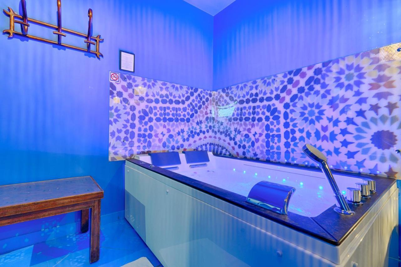 Luxury Jardin Majorelle Paris Orly Avec Jacuzzi Vigneux-sur-Seine Exterior foto